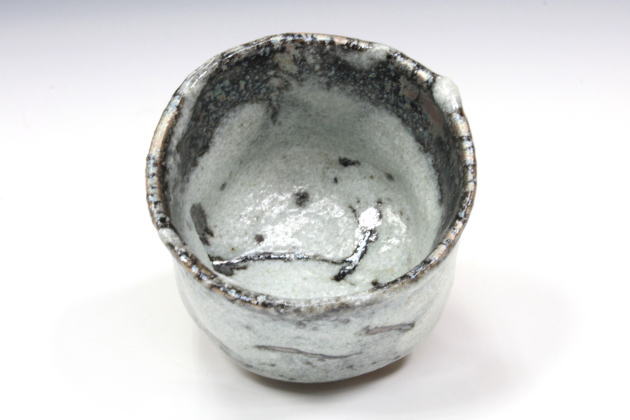 清水卯一 鉄耀白砂釉茶碗 柳瀬美術店 / 清水卯一「鉄耀 清水卯一 鉄耀白砂釉茶碗 柳瀬美術店 / 清水卯一「鉄耀